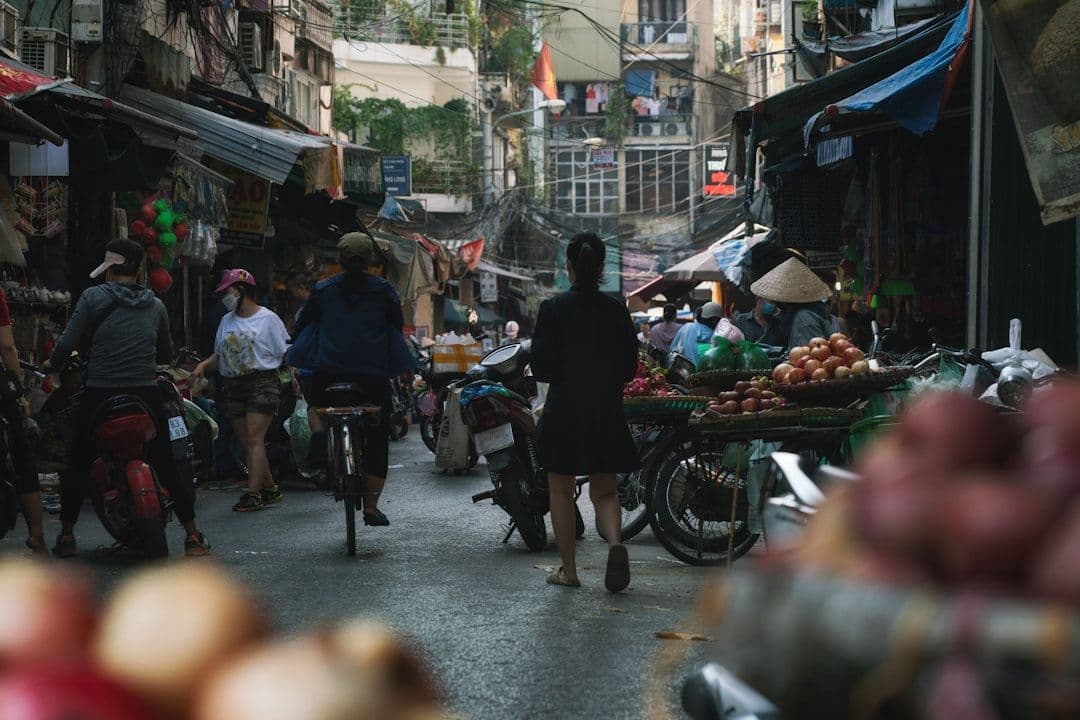 3 lần tăng giá xăng dầu trong 10 ngày: Doanh nghiệp lọc dầu châu Á 'kêu cứu'