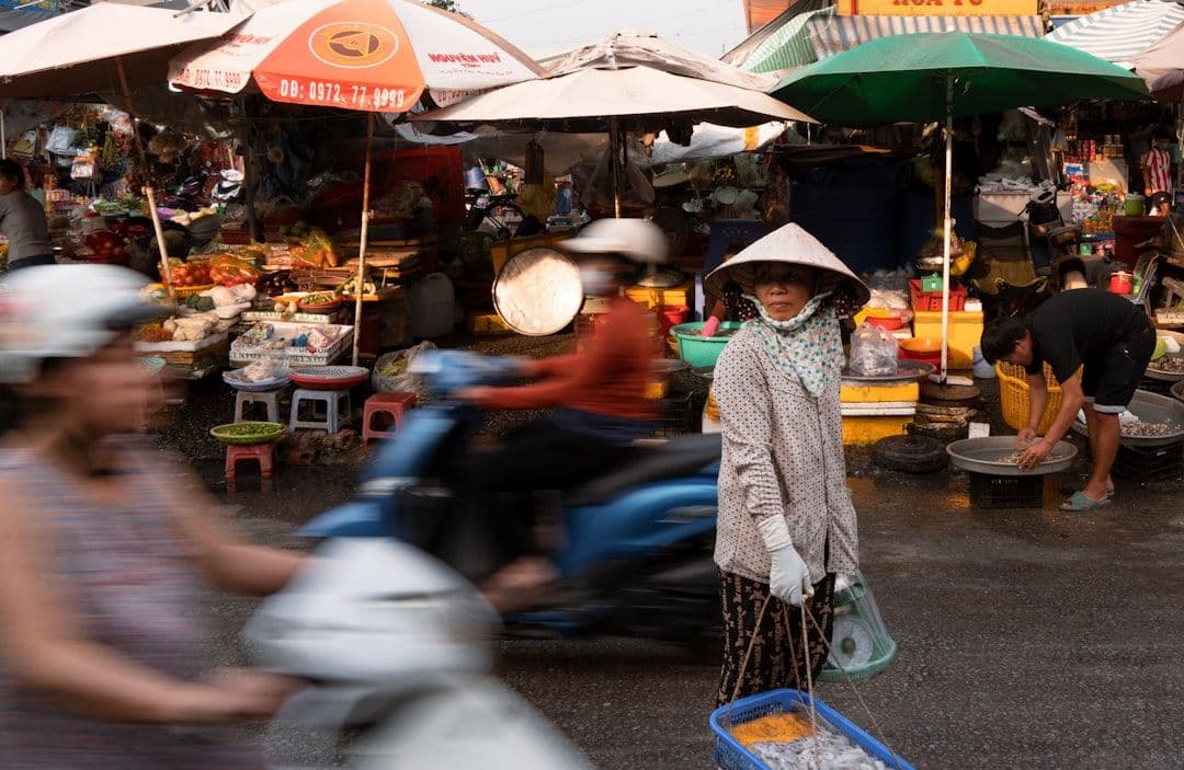 Lạm phát cao tiếp tục "hành hạ" châu Âu, cơn bão năng lượng chưa qua