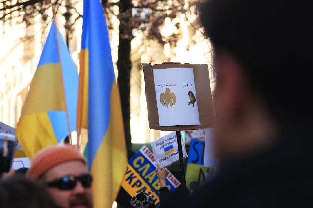 Ukraine tấn công nhà máy lọc dầu Nga, leo thang xung đột năng lượng