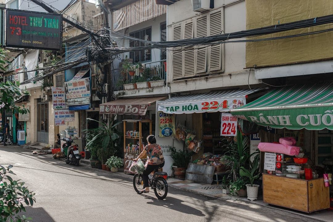 NHNN yêu cầu ngân hàng giảm lãi suất, hỗ trợ người dân và doanh nghiệp